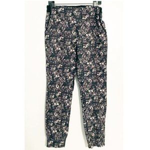 Red Saks Fifth Avenue Jogger Pant